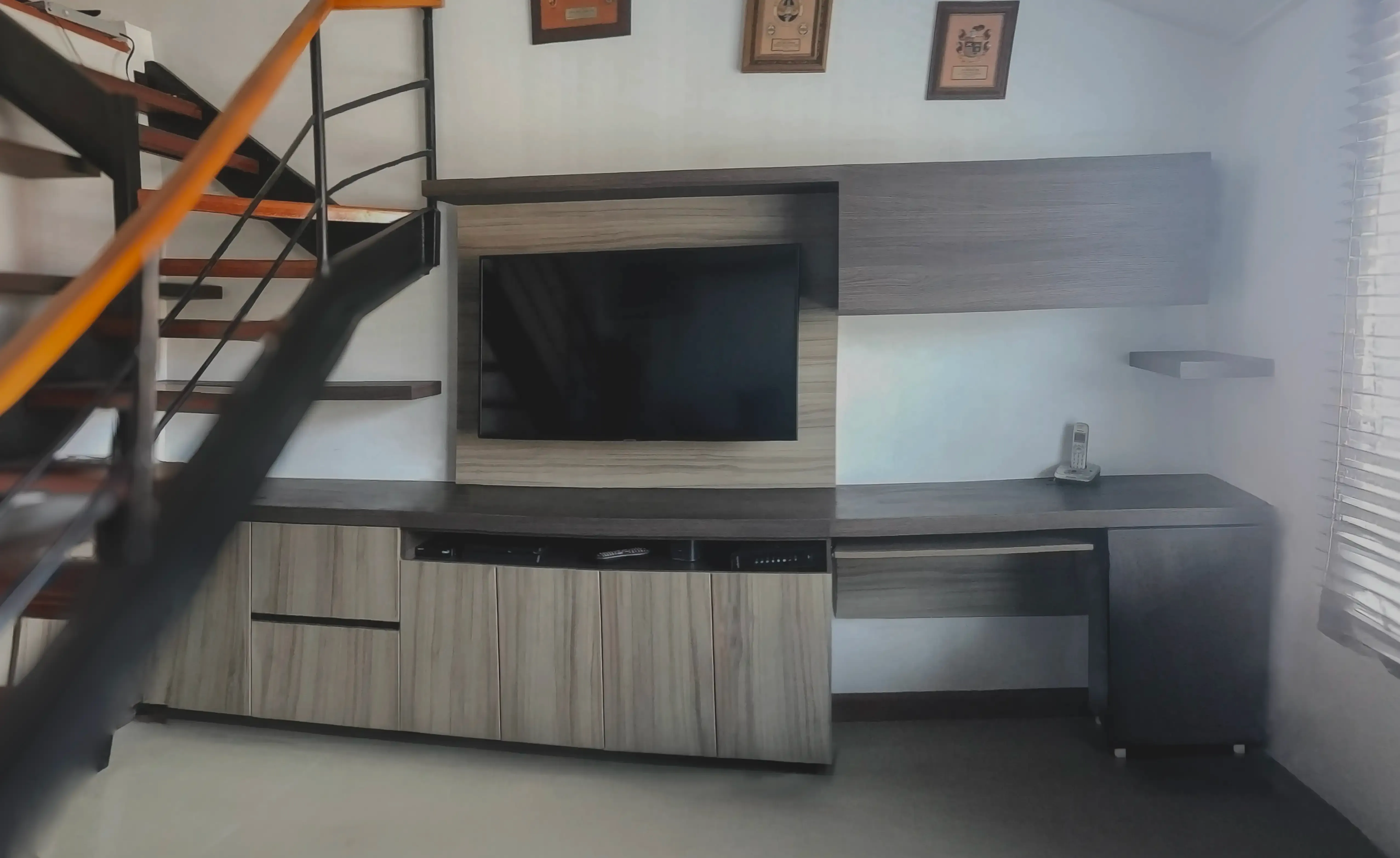 Muebles de Almacenamiento Inteligente con ingeniería de fabricación avanzada en Bogotá