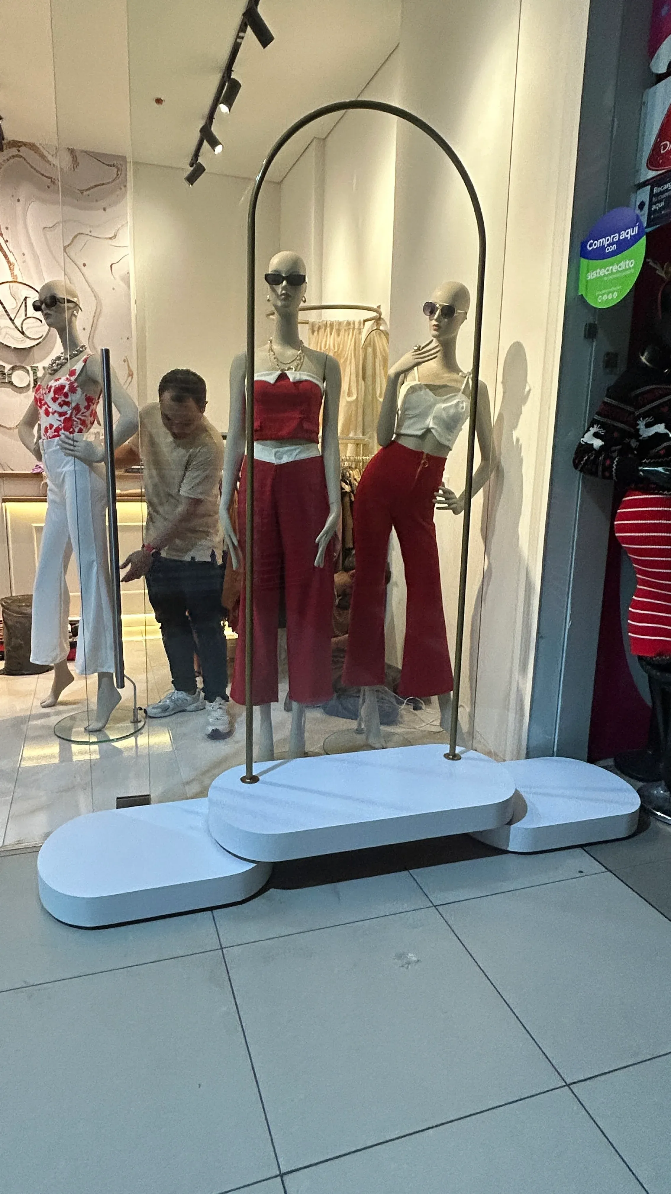 Iluminación LED flotante