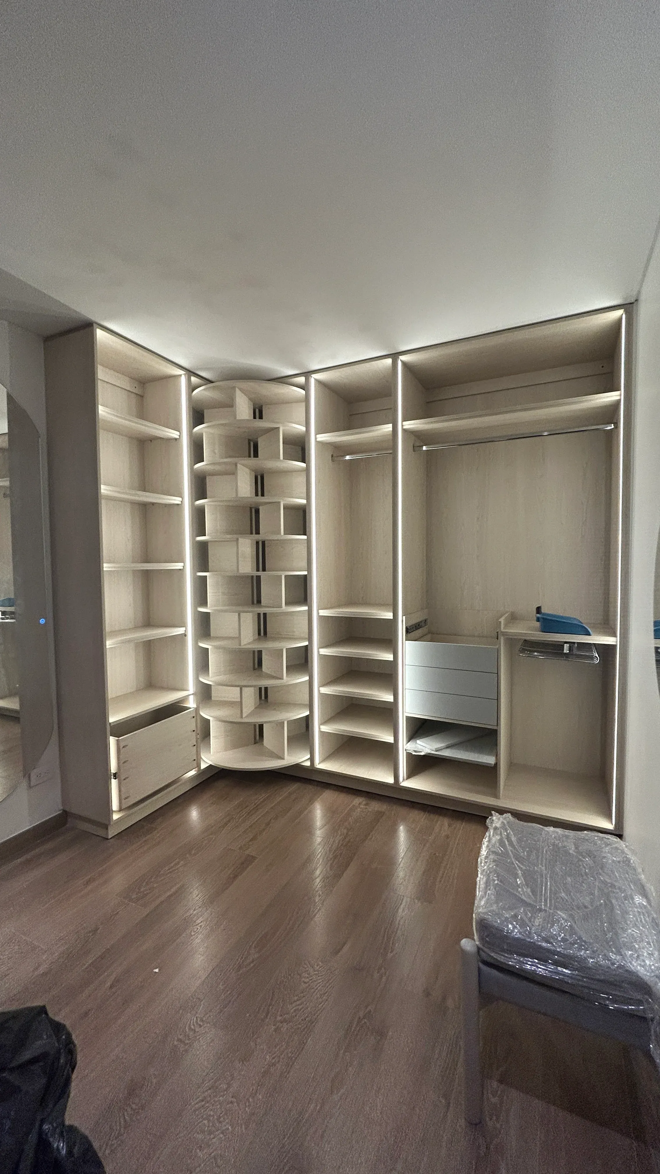 Detalle técnico vestidor de Leiby